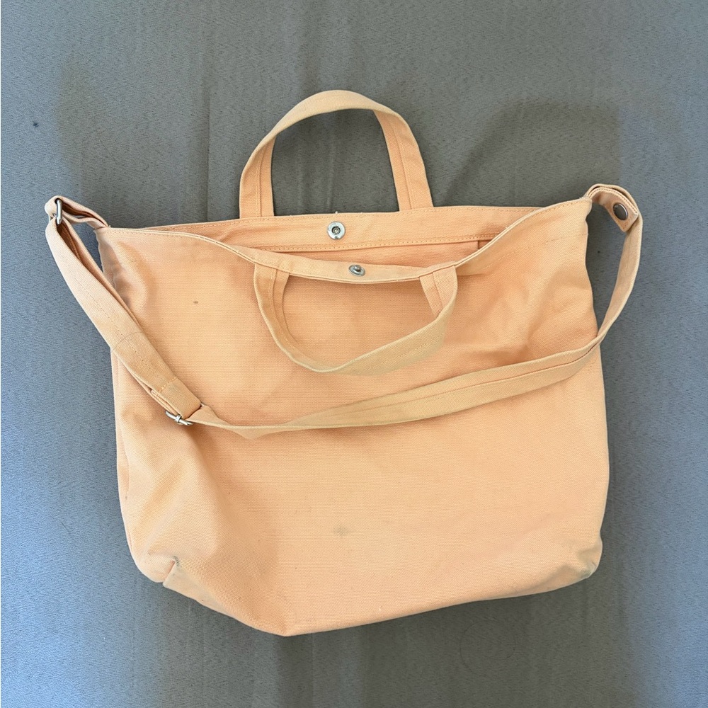 BAGGU horizontal duck bag in bisque